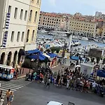 Studio Au Coeur Du Vieux Port