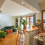 Charming T3 Of 60 M2 With Balcony In Marseille