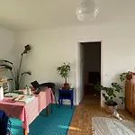 Appartement Ensoleille Et Central A Marseille