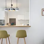 Grand Appartement - 3 Minutes De La Plage - Les Freres De La Loc\'