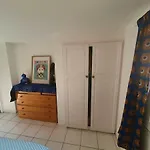 Large Quiet House With Pool