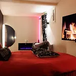 Love Room Marseille - Orion