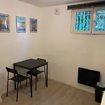 Studio Avec Terrasse Privative