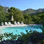 Chateau De L\'Aroumias