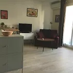 Studio Vieux-Port, With Wonderful City View, Furnished Balcony And Wif