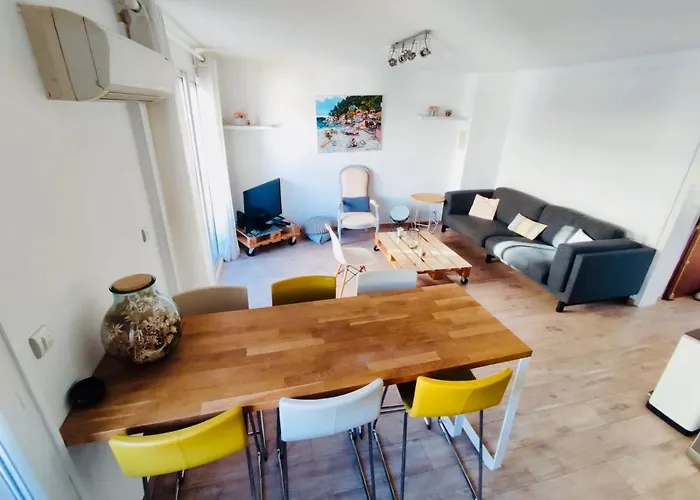 Cosy Flat Au Velodrome & Parc Chanot, Prado