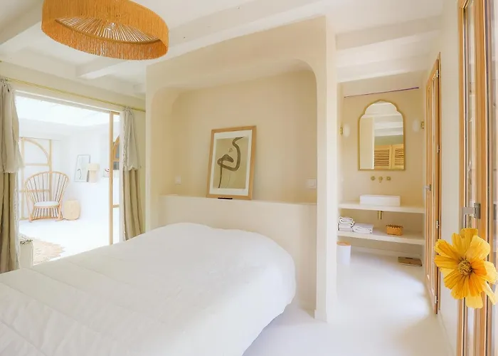Charming Mediterranean House Wifi Netflix Primevideo Disney