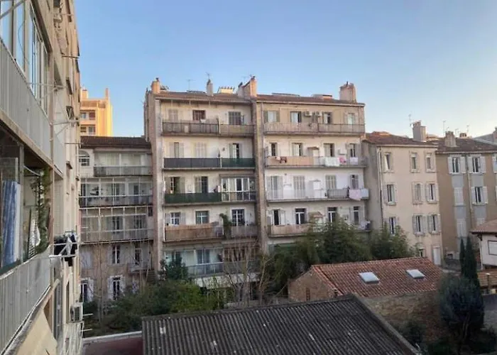 Appartement Lumineux De 2 Chambres