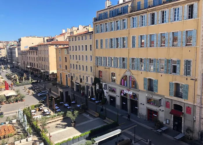 Appartement Hyper Centre-Vieux Port-Place Aux Huiles