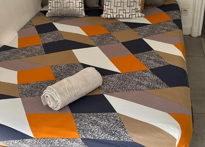 Jolie Appartement A La Joliette