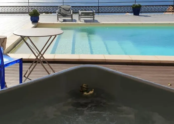 Les Suites Love 2 Spa Vue Mer Piscine