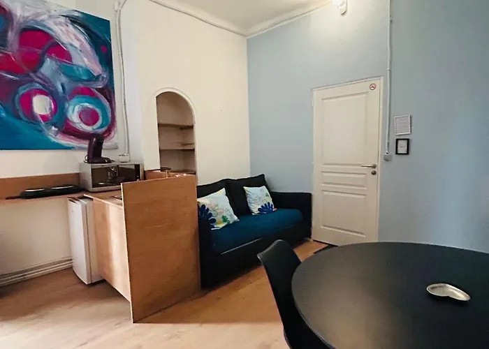 Sejour Confortable Au Coeur De Cours Julien, Marseille