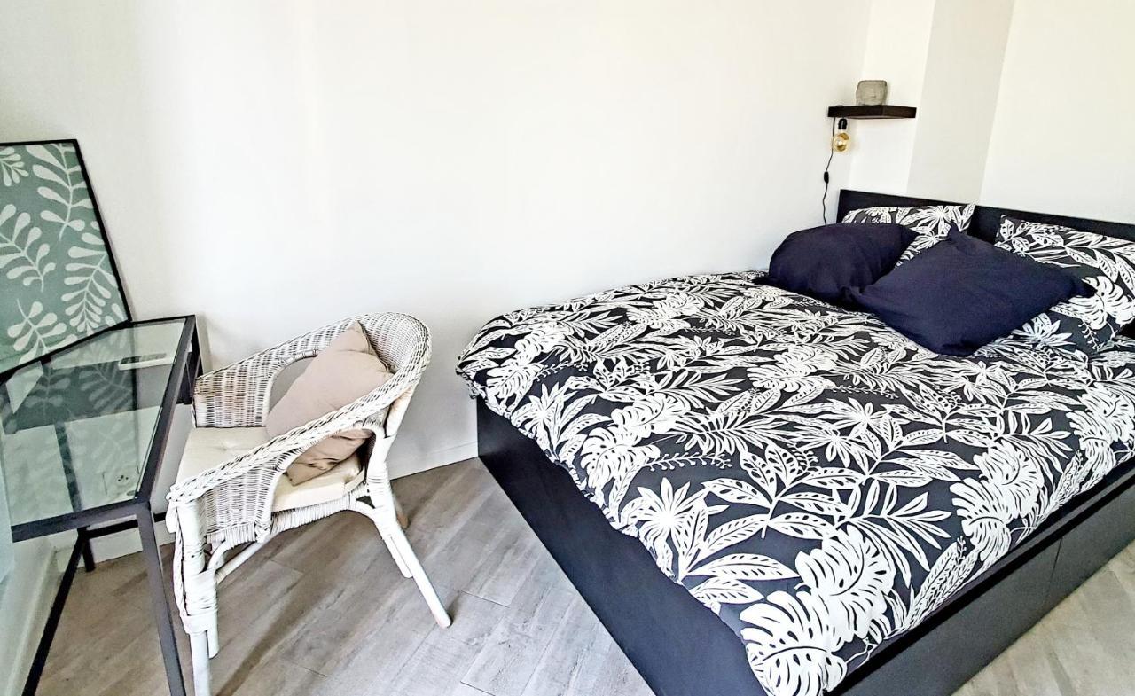 Cosy Balcon Vue Degagee Au Coeur De - Joliette Marselha
