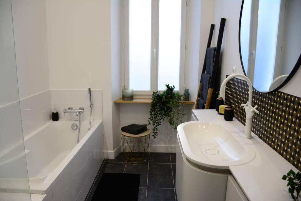 85 M2 Centre 2 Mn Vieux Port Au Calme *