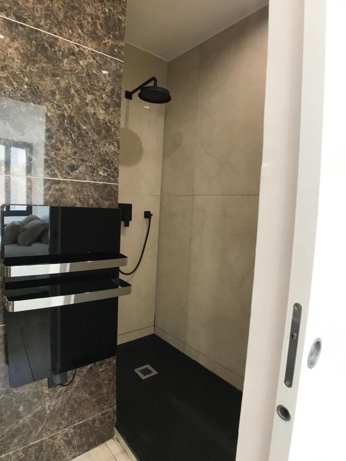 Apartment Noailles Coeur De La
