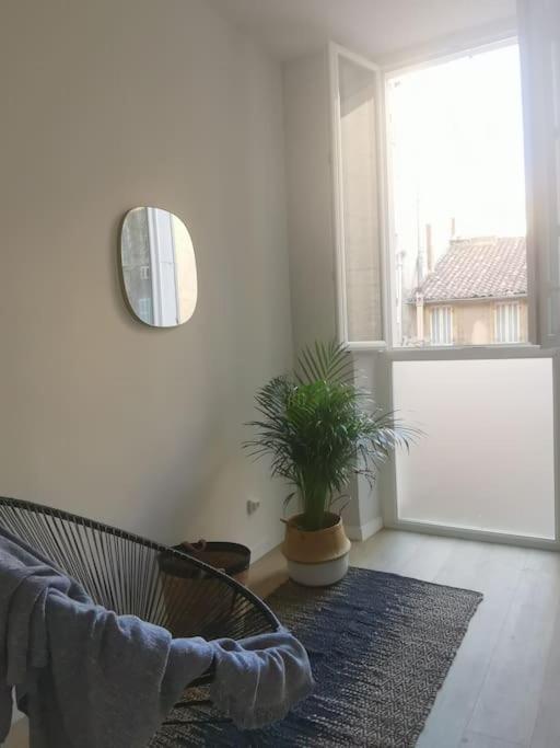 15 Minutes Du Vieux Port, Confort Et Espace Au Calme Du Palais Longchamp Marselha