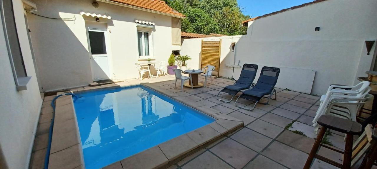 Apartment Studio 2 Lycee Jean Perrin 13010 *