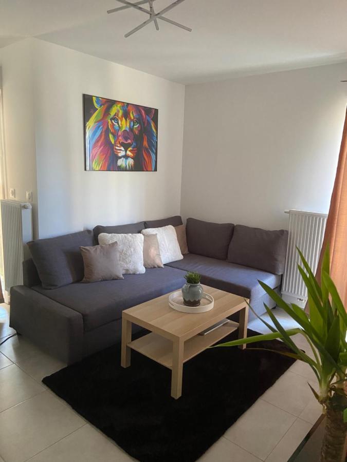 T2, Au Calme. Parking Prive Apartment Marseille