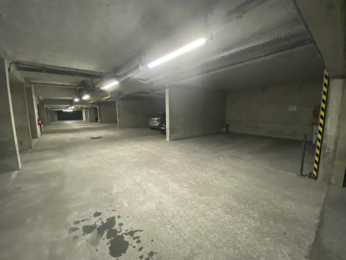 Spacieux Avec Grande Terrasse