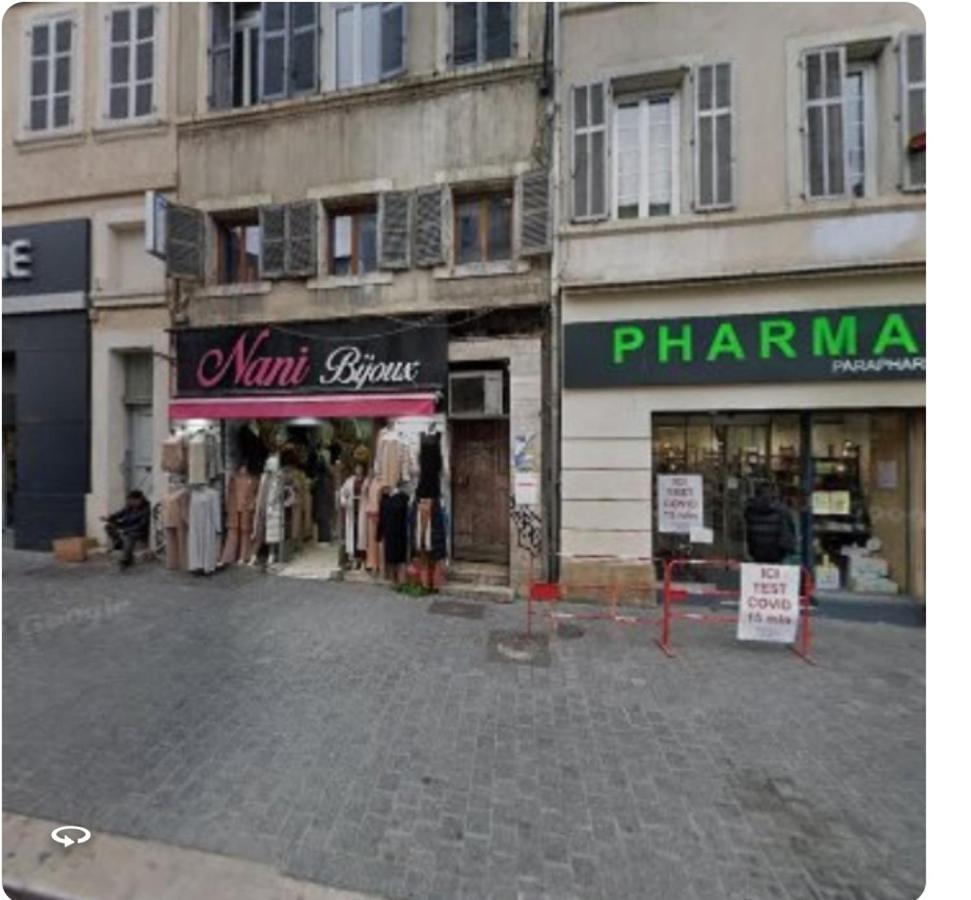 Joli T4 Renove Climatise Entre St Charles/le Vieux-port Marselha