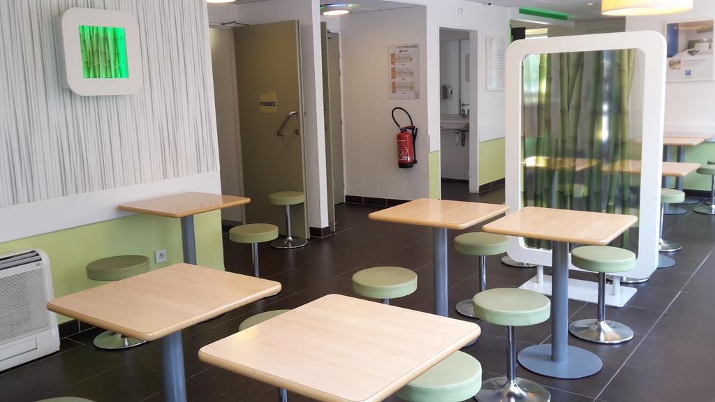 Ibis Budget Est Porte D'aubagne Marselha