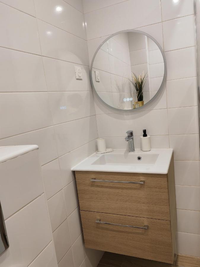 : Studio Cosy Bien Situe Apartment