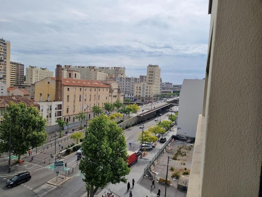 Vue Mer Et Et Notre Dame Centre Avec Balcon Et Parking Apartamento