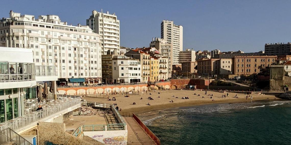 T3 ** ** Catalan ** Pharo Apartment *
