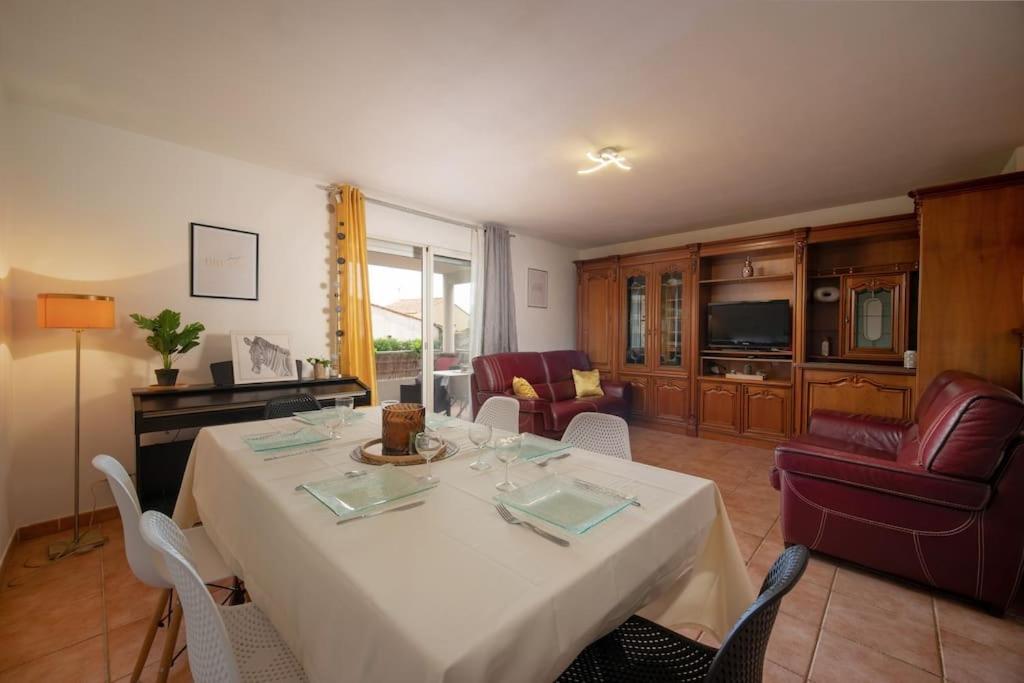 Equipe Terrasse Et Parking Prive Apartamento