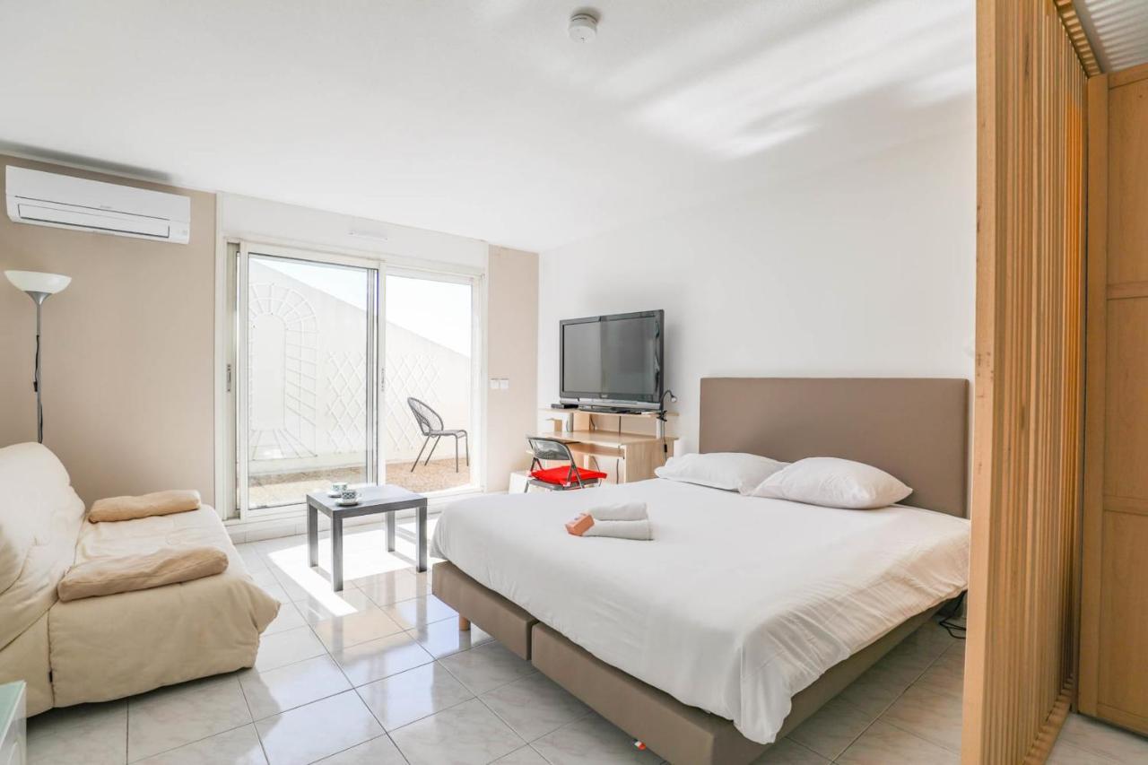 Appartement Studio Avec Terrasse Vue Mer Et Climatisation