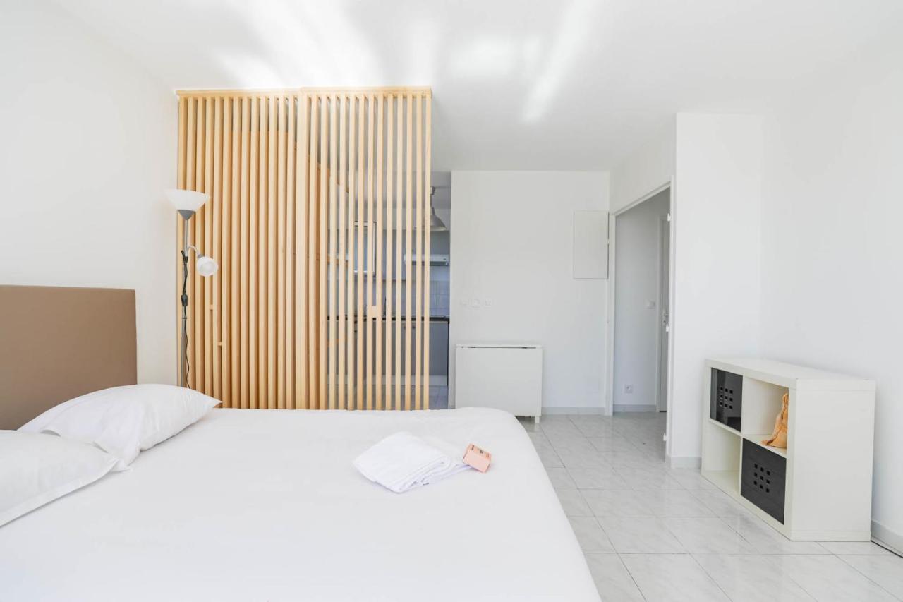 Appartement Studio Avec Terrasse Vue Mer Et Climatisation