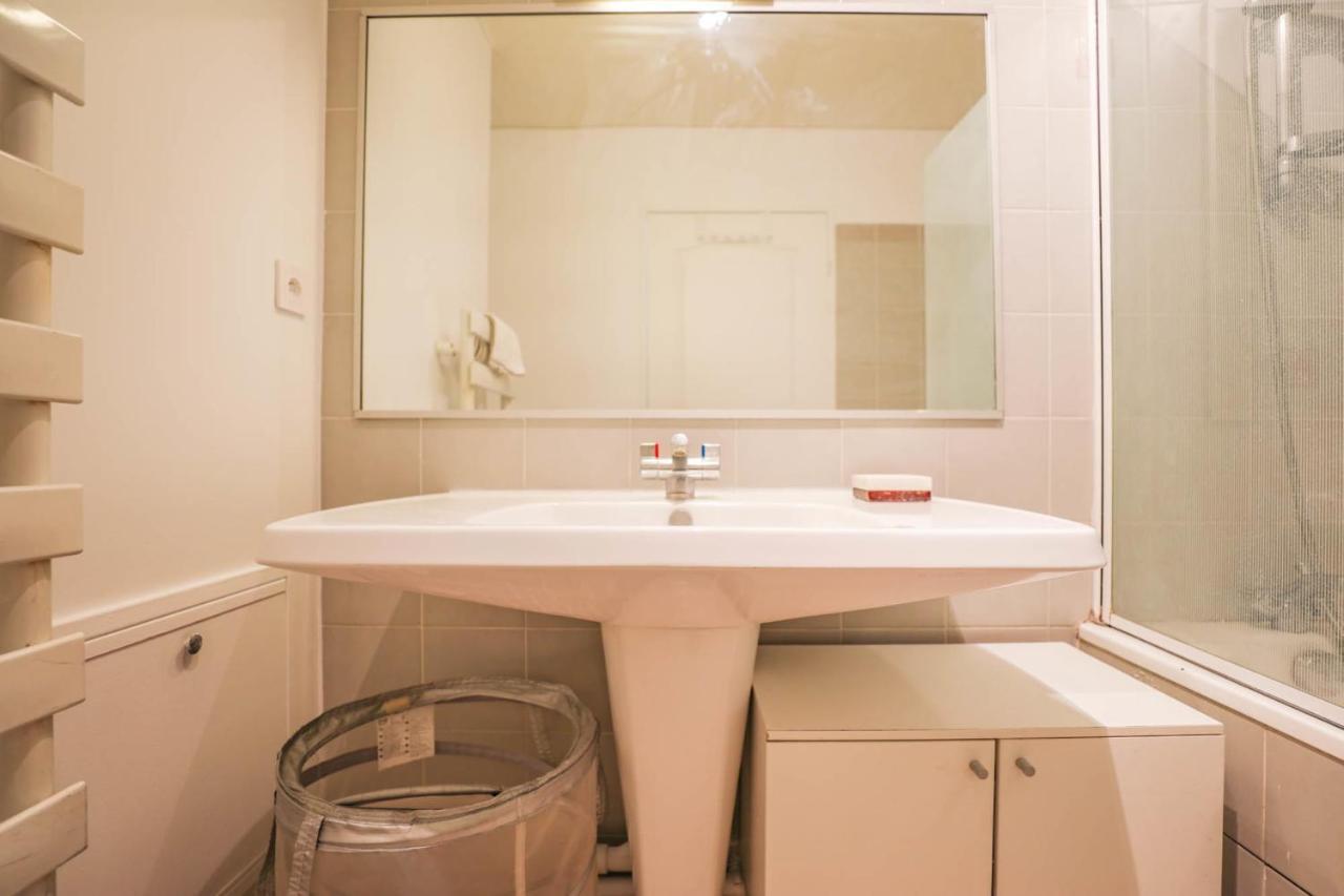 Studio Avec Terrasse Vue Mer Et Climatisation Appartement Marseilles