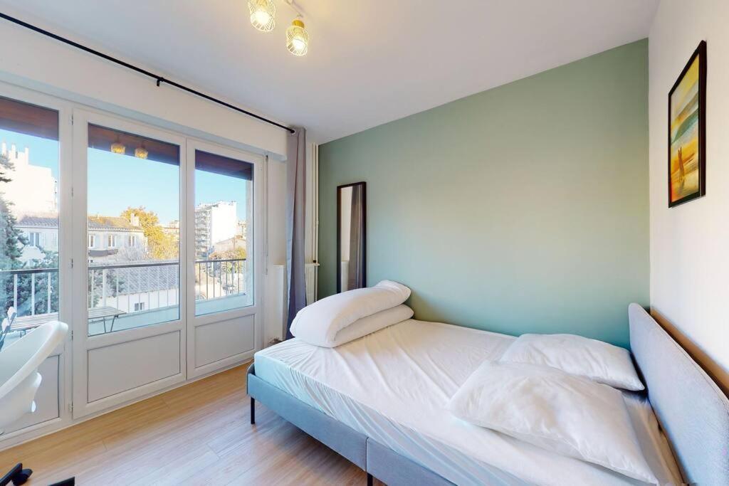 4 8 Couchages Avec Exterieur Apartamento Marselha