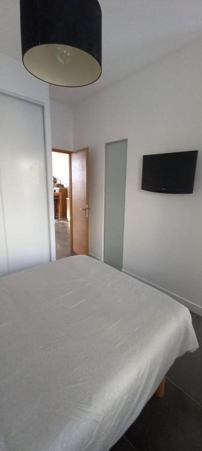 Apartment T2 En Bord De Marseille