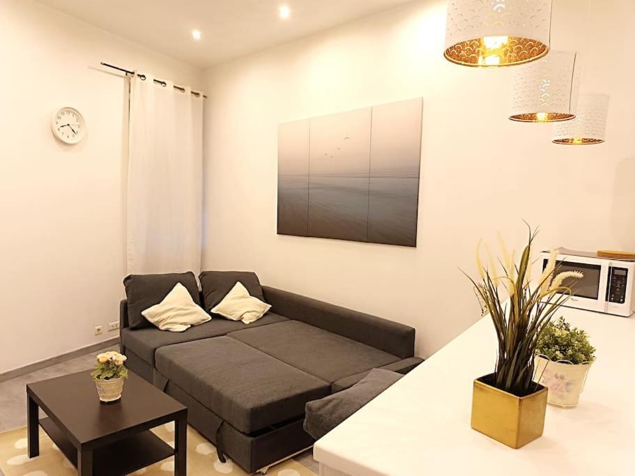 Gare Saint Charles Apartment