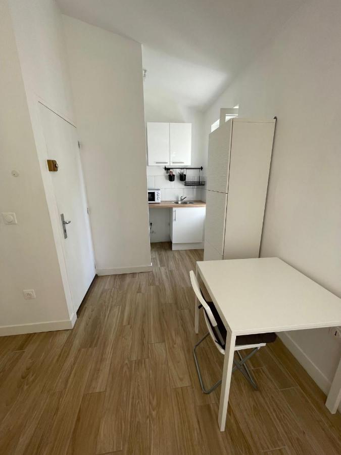Apartment Joli Plein Sud 15mn Des Plages Et Wifi Gratuit