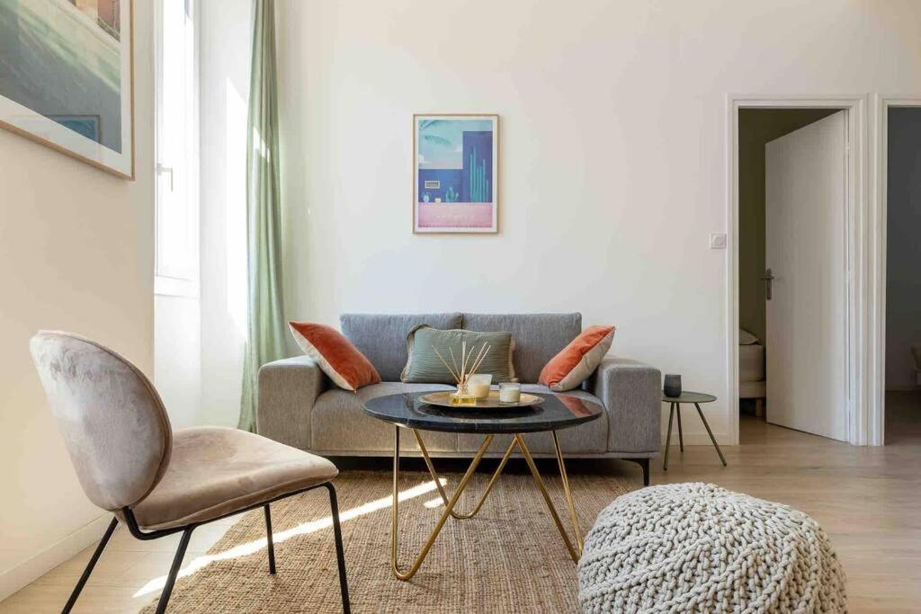 Cosy A 1' Du Cours Julien Marseille