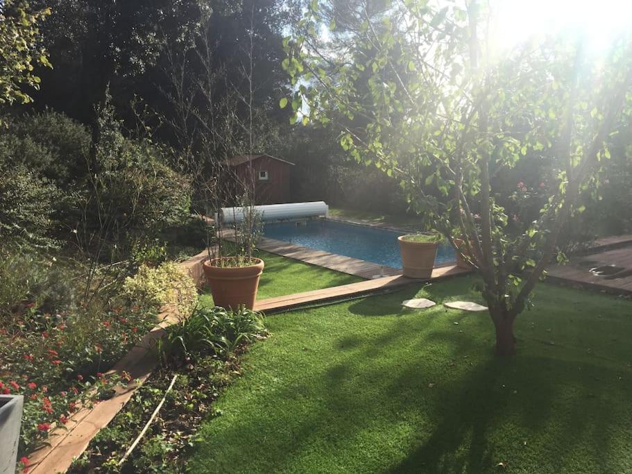 Magnificent House With Pool And Garden