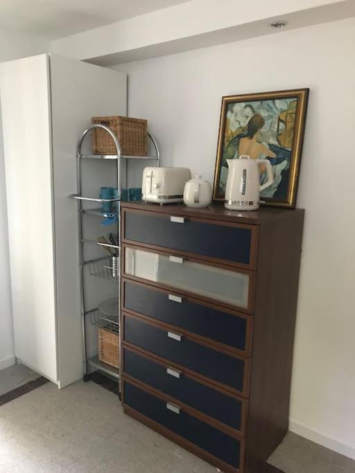 Calme Grand Jardin Bord De Mer. Parking Villa Marseille