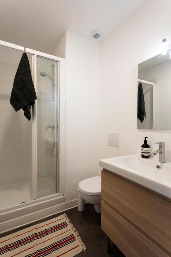 Jolis A 2 Pas Du Vieux Port Dans Immeuble Avec Gardien