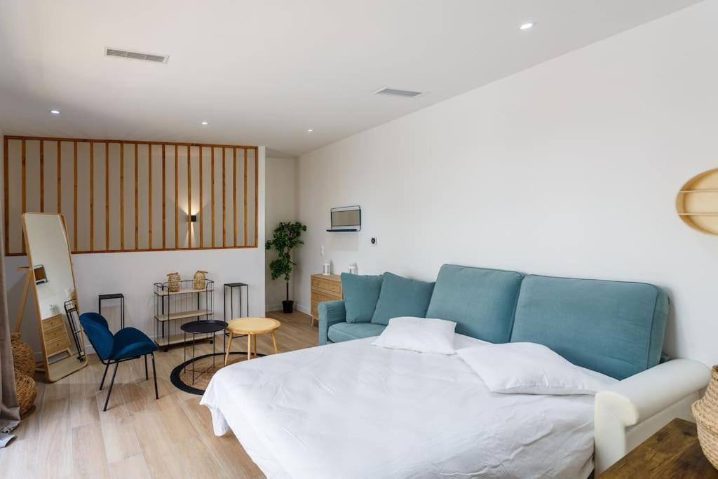 Duplex Terrasse Vieux Port 8pers * Marseilles