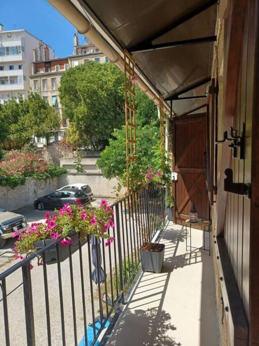 Căn hộ Paisible Appart Sur Cour, Parking, Perier Marseille