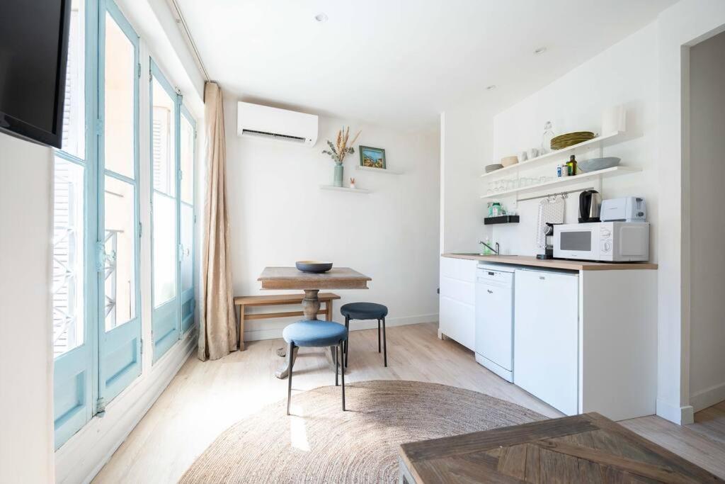 T2 - Rue De La Republique - Cosy * Marseille