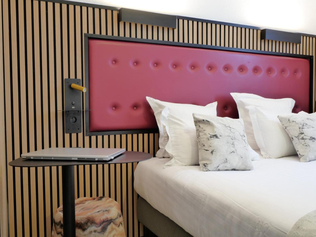 Hotel Carre Vieux Port Marseilles