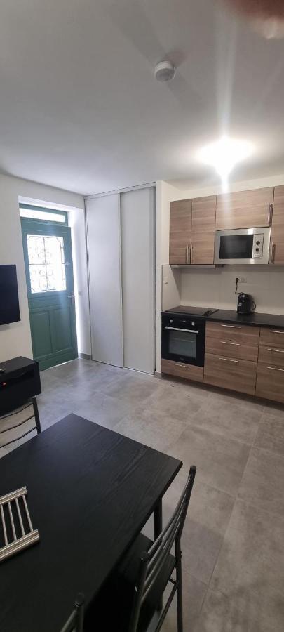 Appartement Climatise 2 Couchages Marseilles