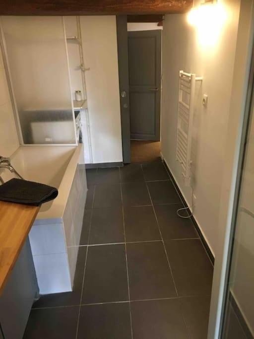 Flc -notre-dame 5 Min, Luxurious Loft 4 Rooms, 8 Guests- Apartment Marseille
