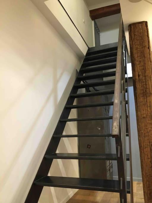 Flc -notre-dame 5 Min, Luxurious Loft 4 Rooms, 8 Guests- Marseille