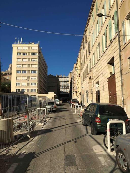 Flc -notre-dame 5 Min, Luxurious Loft 4 Rooms, 8 Guests- Apartment Marseille