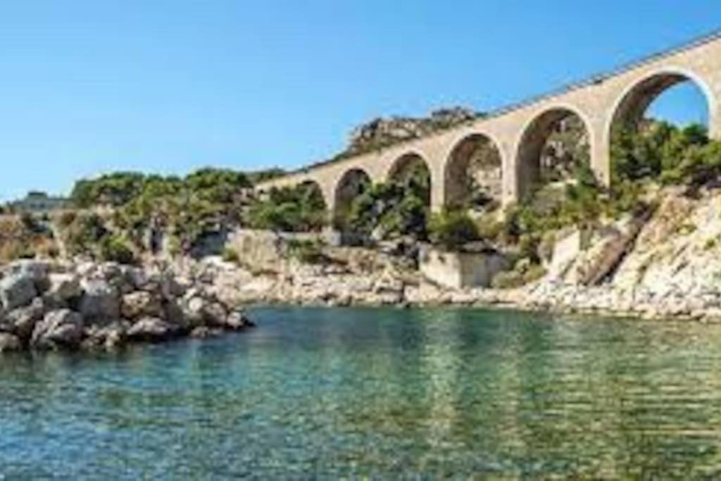 Maison Au Coeur De L'estaque Marseilles