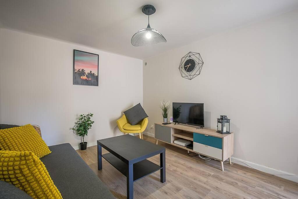 Apartamento Endoume, T2 Au Calme, Terrasse, 13007 Marselha